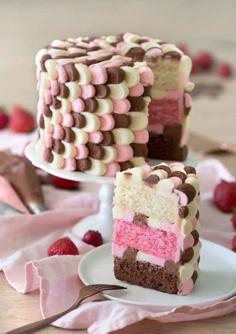 Neapolitan Sugar Cookie Bars – Soft & Colorful Dessert